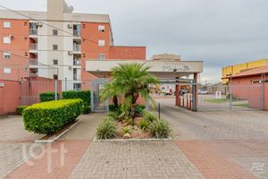 Image 19 - 918056