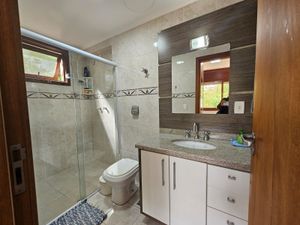 Image 9 - 918104