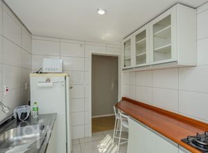 Image 7 - 918149
