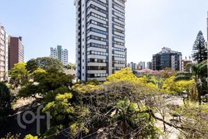 Image 28 - 918165