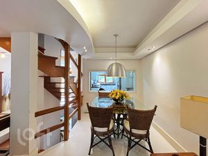 Image 19 - 918171