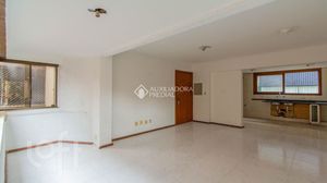 Image 10 - 918179