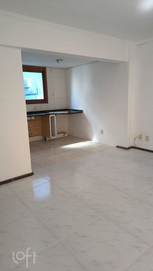 Image 1 - 918179