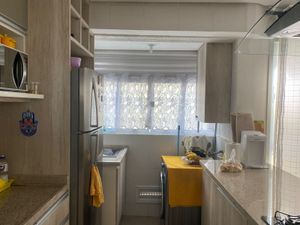 Image 5 - 918181