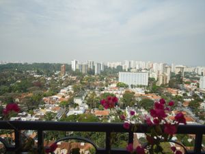 Image 23 - 918185