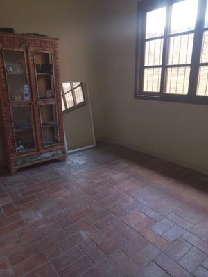 Image 1 - 918187