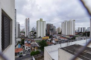 Image 10 - 918201