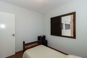 Image 22 - 918201