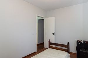 Image 19 - 918201
