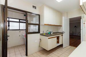 Image 27 - 918201
