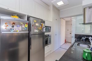 Image 31 - 918222