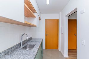 Image 17 - 918238