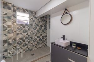 Image 35 - 918276