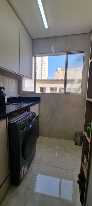 Image 7 - 918277