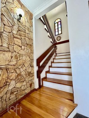 Image 18 - 918286