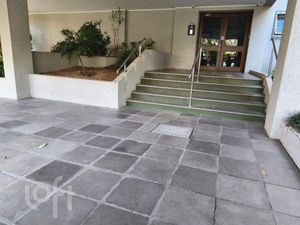 Image 13 - 918287