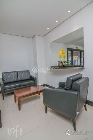 Image 15 - 918291