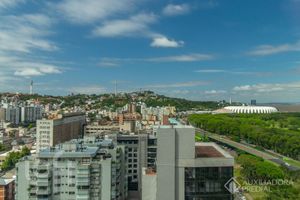 Image 27 - 918303