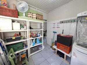 Image 11 - 918307