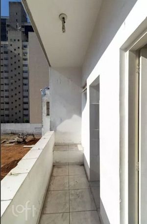 Image 15 - 918310