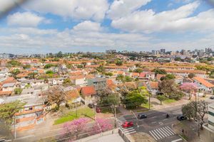 Image 6 - 918313