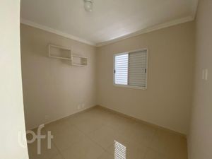Image 10 - 918315
