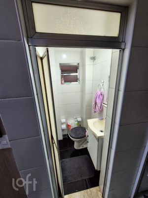 Image 13 - 918318