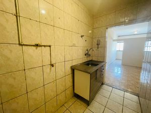 Image 6 - 918323
