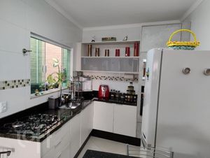 Image 4 - 918340