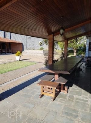 Image 21 - 918350