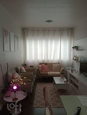 Image 27 - 918356