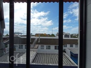 Image 23 - 918360