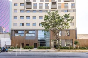 Image 32 - 918380