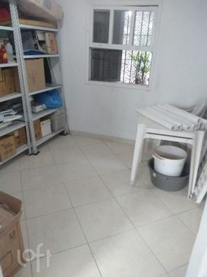 Image 12 - 918391