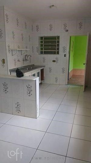 Image 11 - 918393