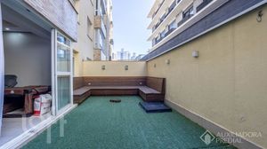 Image 4 - 918394