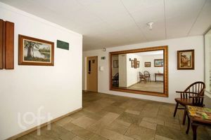 Image 15 - 918397