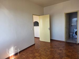 Image 5 - 918398