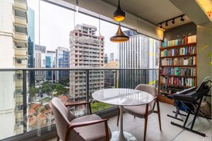 Image 10 - 918412