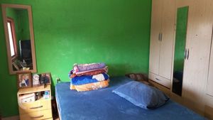 Image 33 - 918429