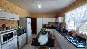 Image 17 - 918431