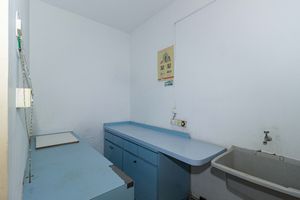 Image 14 - 918432