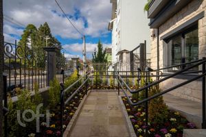 Image 5 - 918443