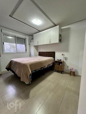 Image 13 - 918446