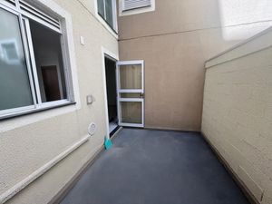 Image 2 - 918447