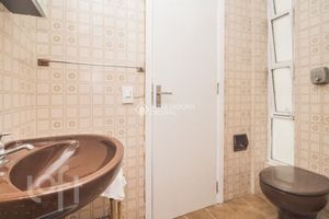 Image 19 - 918449