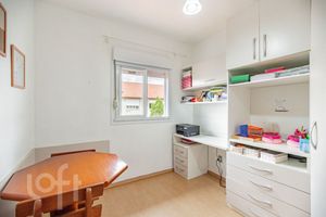 Image 19 - 918453