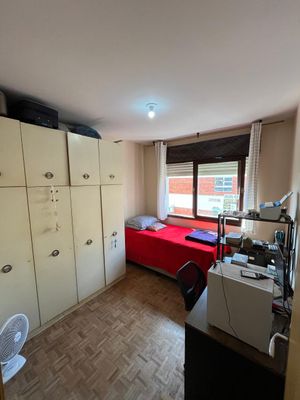Image 6 - 918464
