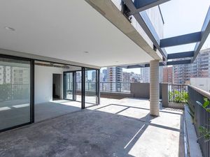Image 18 - 918465