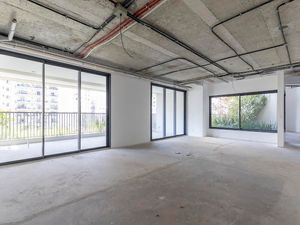 Image 22 - 918465